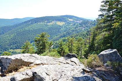 Hiking Trail: The tour of Mont Chaix