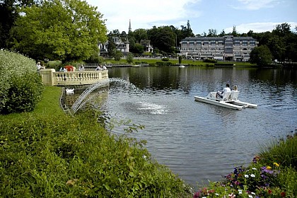 A vélo - Bagnoles de l'Orne en famille