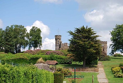 A vélo - Vers la prison royale