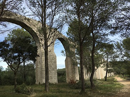 FTT - En suivant l'aqueduc de Castries