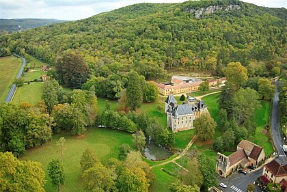 A l'Affut de la faune sauvage sur la boucle du Polissoir dans la forêt de Campagne