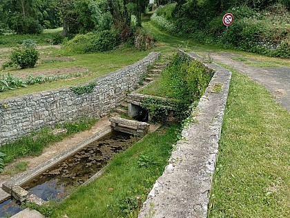 Balade autour des fontaines - Paizay-Le-Tort