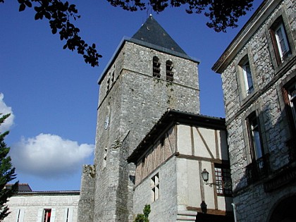 Beauville, village promontoire sur la vallée de la Séoune