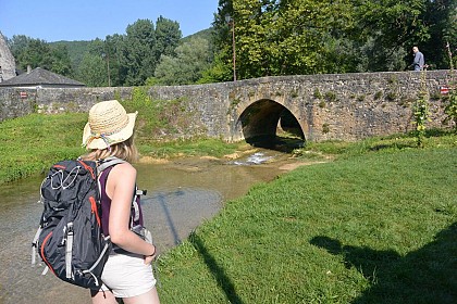 Pêcheur sur la Vézère - de Condat-sur Vézère au Belvédère de l'Escaleyrou