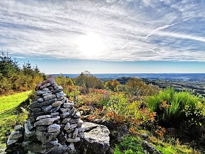 VTT 2 bleu - Randoguide des Monts de Saint Goussaud