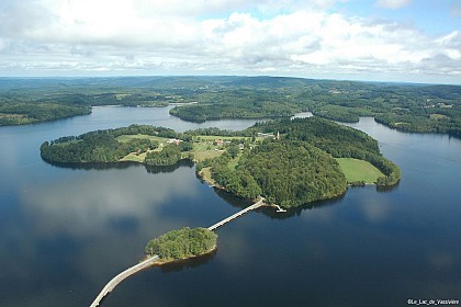 V 93 Limoges - Vassivière (Véloroute)