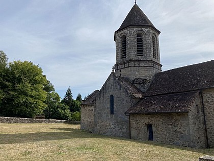 Etape 4 : De Saint-Hilaire-les-Places à Châlus