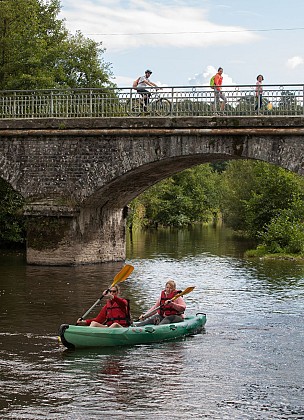 Entre halage et bocage à Condé-sur-Vire