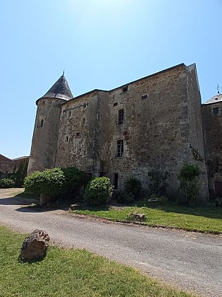 Randonnée nature, à la découverte d'un sentier de Gâtine