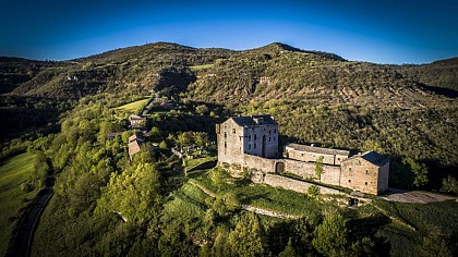 Des hauts du Rougier au plateau du Larzac