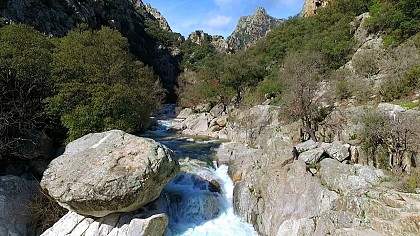 RANDONNEE DES BALCONS DU CAROUX