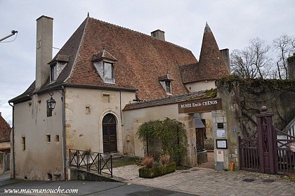 Chateaumeillant Sur les pas des Maîtres Sonneurs Variante la Marche Berrichonne