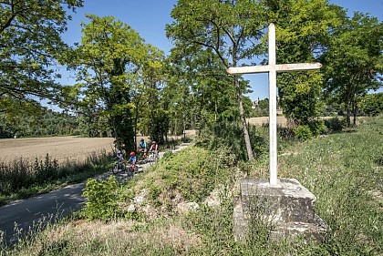LA TOUR D'AIGUES - À vélo, dans la roue des Vaudois