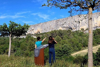 Cliff of the Madeleine