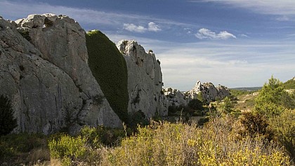 MOURIÈS - Les Caisses de Jean-Jean