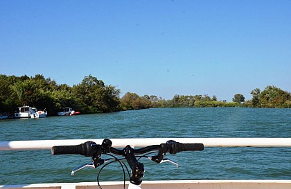 SAINTES-MARIES-DE-LA-MER - Circuit Astouin à vélo