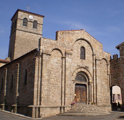 Pouilly lès Feurs - Les trois Chapelles