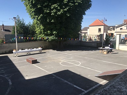 Si Venteuil m'était conté: La Balade Jaune