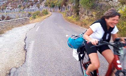 Escapade Nature sans Voiture dans les Grands Sites de France, du Cirque de Navacelles à Saint-Guilhem-le-Désert