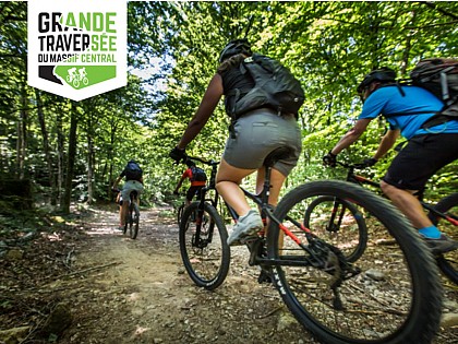 DU LARZAC A LA MEDITERRANEE A VTT SUR LA GTMC: LA COUVERTOIRADE - LUNAS