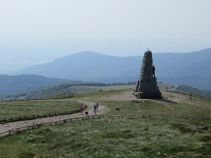 Hiking trail to climb the Grand Ballon - trail or hike