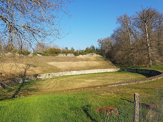 Amphithéâtre de Chenevières