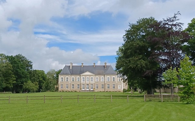 Entre art et nature au Château des Pères - 4