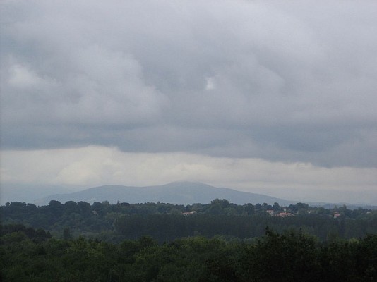 Vue panoramique sur les Pyrénées