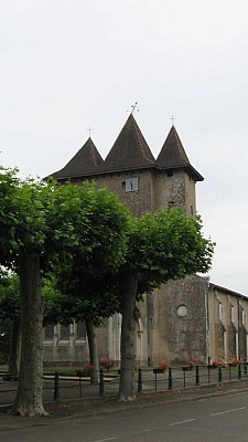 Eglise aux trois clochers