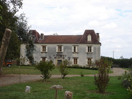 Chateau de Beyries