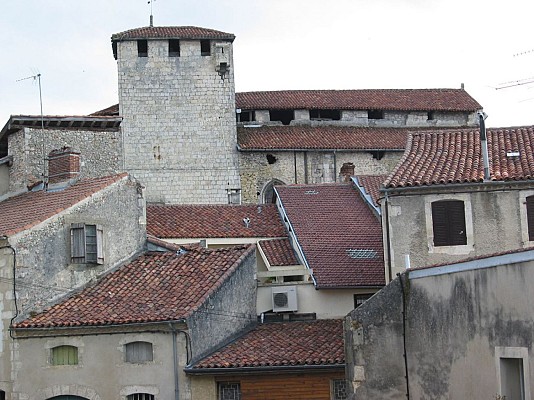 Bourg fortifié de Roquefort