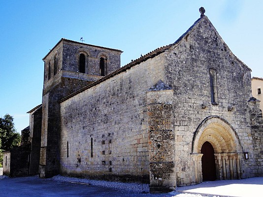 MARSAC-église Saint Gervais et Saint-Protais