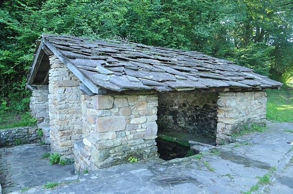 Autour de Sare