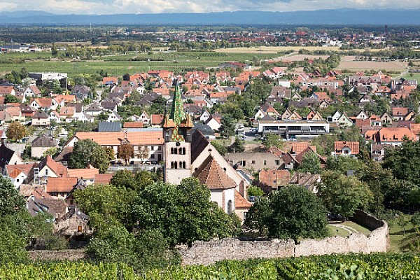 Circuit de visite à travers le quartier des remparts de Châtenois
