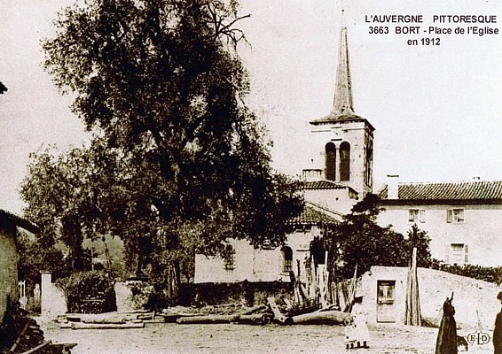 Carte postale représentant Bort-l'Etang