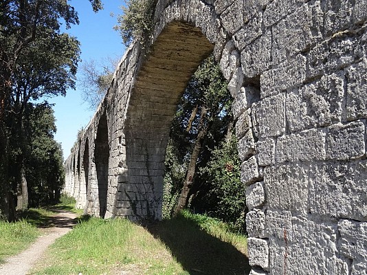 Aqueduc_Castries_1 - M_Sanz