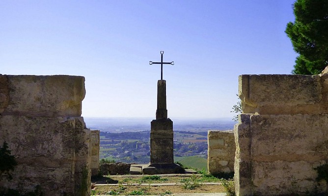 Au_Castellas_du_Barry_-_E_Brendle3