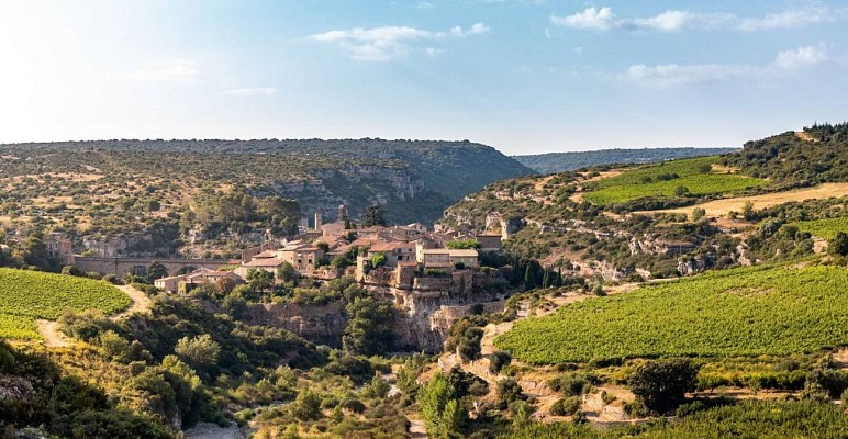 PR-Minerve-XLIGONNET_La cité