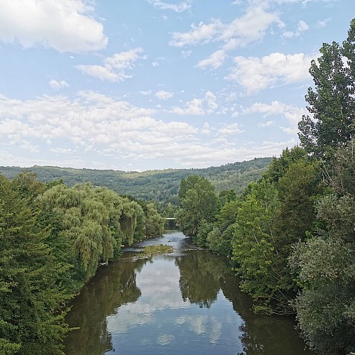 Rivière Aveyron Pont de la Frégèe