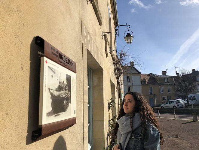 REMEM-BERNIERES-PARCOURS-ET-APPLICATION-WEB-TOURISME-DE-MEMOIRE-BERNIERES-SUR-MER-CREDIT-MATHILDE-LELANDAIS (1)