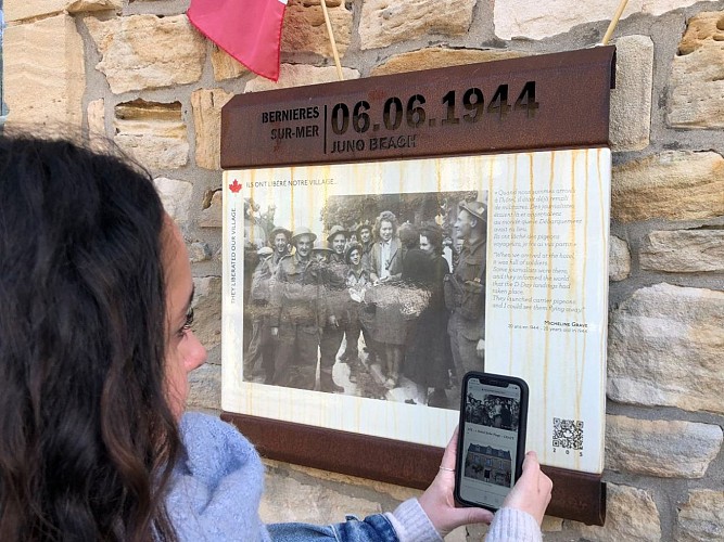 LE-PARCOURS-ET-L-APPLICATION-WEB-REMEM-BERNIERES-TOURISME-DE-MEMOIRE-BERNIERES-SUR-MER-CREDIT-MATHILDE-LELANDAIS (1)