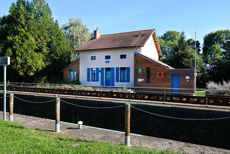 Balades Vertes, Genelard : la maison éclusière