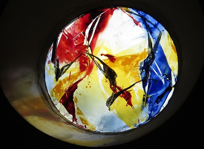 Vitraux Eglise - Circuit des Chaises - Orgnac sur Vézère