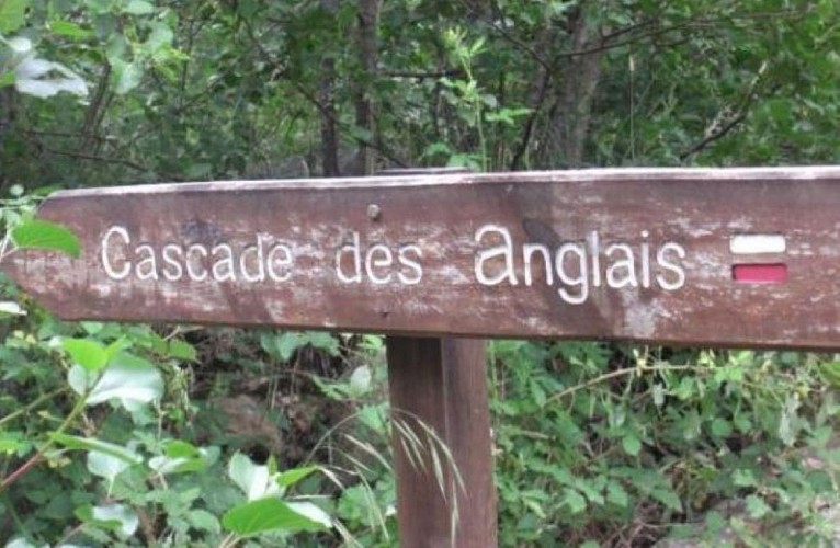 randonnees-la-cascade-des-anglais-office-de-tourisme-de-corte-office-de-tourisme-164520190408152207-612x400x75