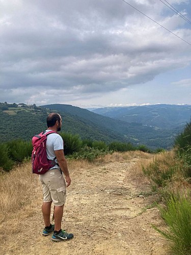 Pose en haut de la crête après Segueren