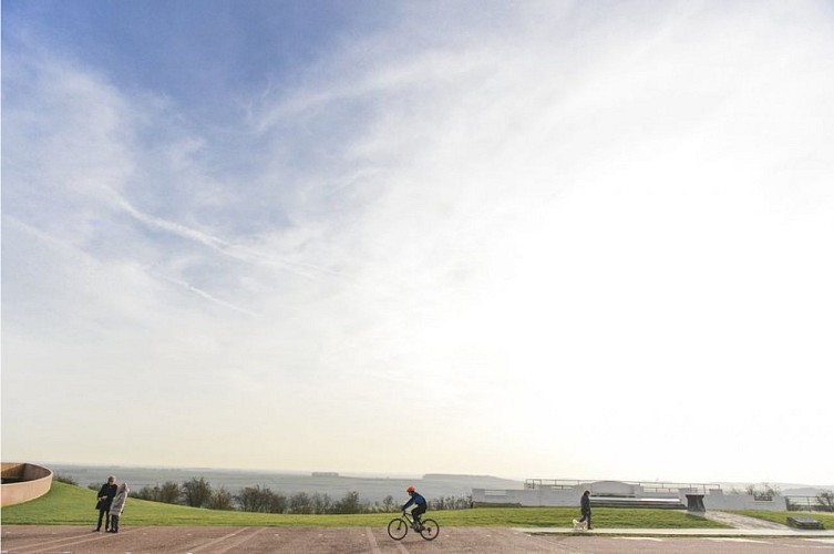EuroVelo 5 De Bruay-la-Buissière à Wingles