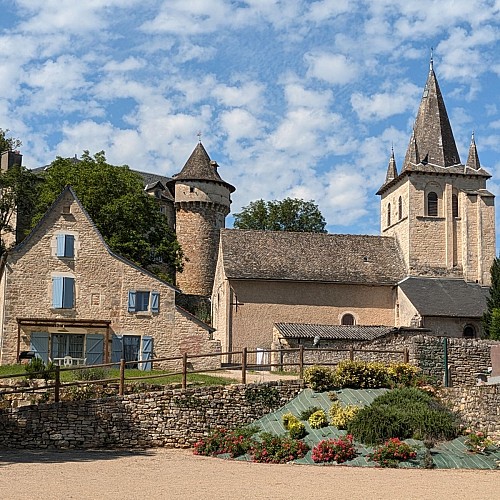 Eglise et château de Saint Rémy
