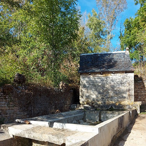 Lavoir à Toulongergues