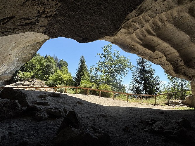 Hiking trail - Mont Vouan millstones_Viuz-en-Sallaz
