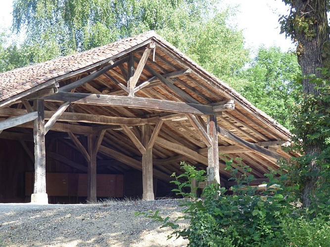 Liaison VTT (L) Liaison Base de loisirs de la Grange du Pin - Ecomusée Pays en Bresse_Val-Revermont